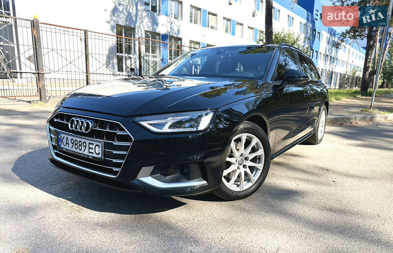 Универсал Audi A4 2021 в Киеве
