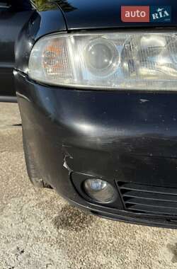 Седан Audi A4 2000 в 