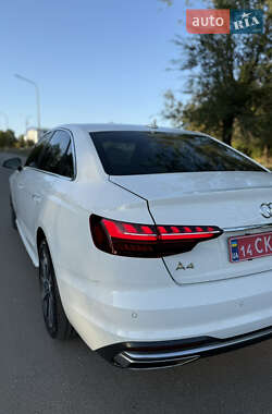 Седан Audi A4 2020 в 