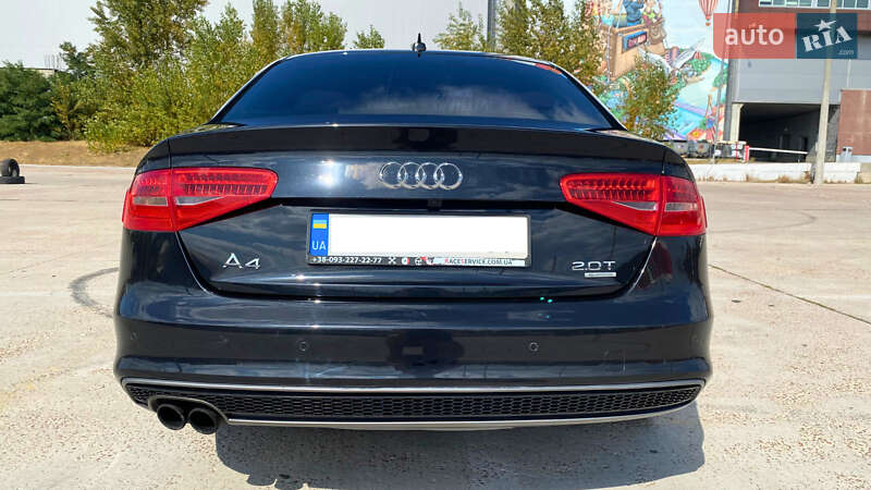 Седан Audi A4 2013 в Киеве