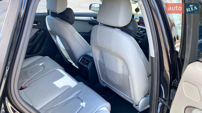 Седан Audi A4 2013 в Киеве