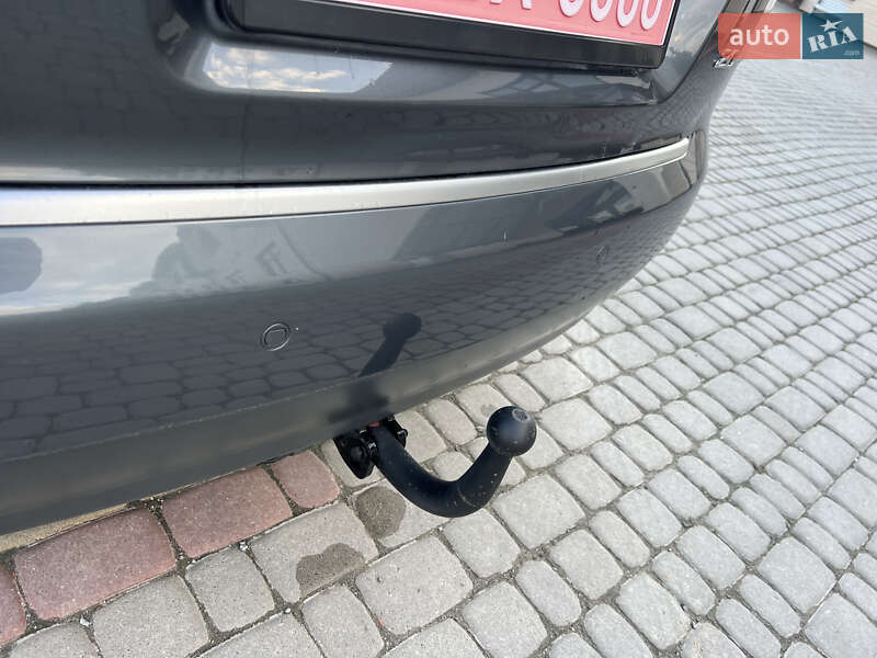 Седан Audi A4 2001 в Дунаевцах