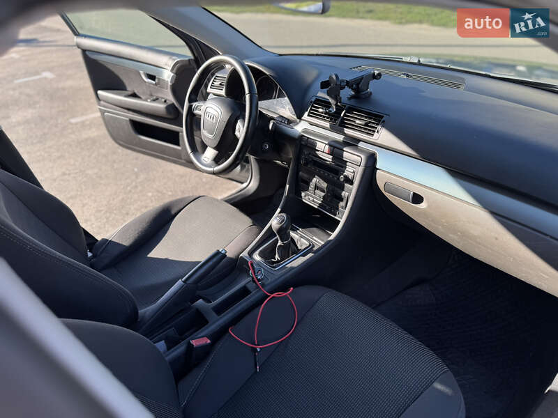 Универсал Audi A4 2005 в Киеве