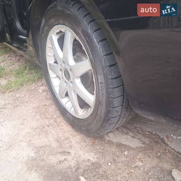 Седан Audi A4 2008 в Коростене