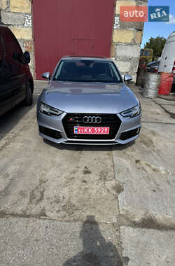 Седан Audi A4 2017 в Одессе