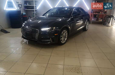 Седан Audi A4 2017 в Одесі
