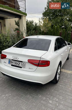 Седан Audi A4 2012 в 