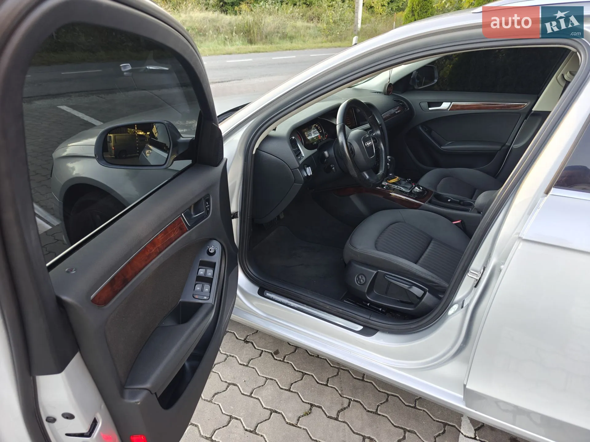2011 Audi A4 - мініатюра 17