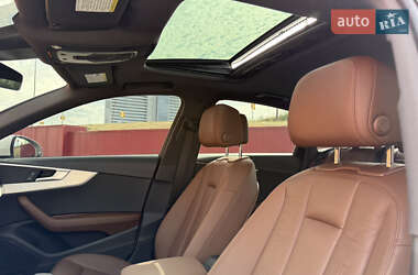Седан Audi A4 2016 в 