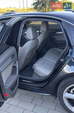 Седан Audi A4 2012 в 