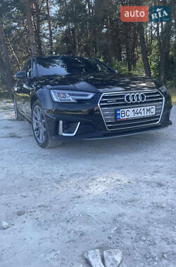 Audi A4 2018