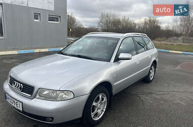 Универсал Audi A4 1999 в Киеве