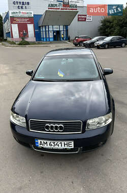 Седан Audi A4 2003 в 