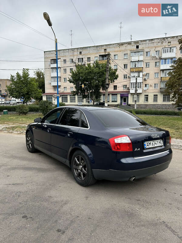 Седан Audi A4 2003 в Житомире