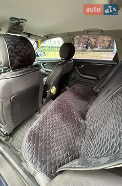 Седан Audi A4 2003 в 