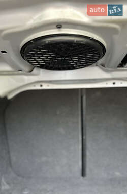 Седан Audi A4 2010 в 