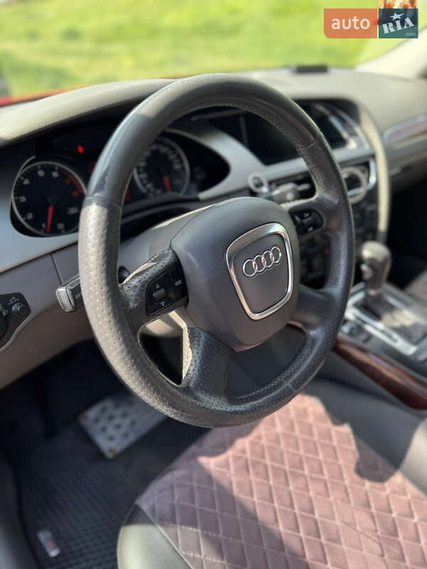 Седан Audi A4 2008 в Киеве