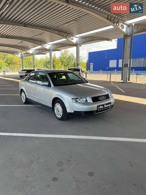 Седан Audi A4 2002 в Запорожье