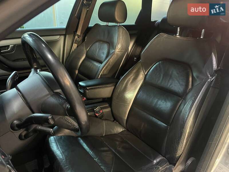 Универсал Audi A4 2004 в Одессе