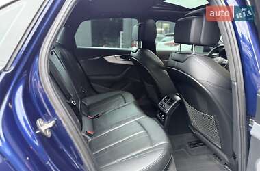 Седан Audi A4 2019 в 