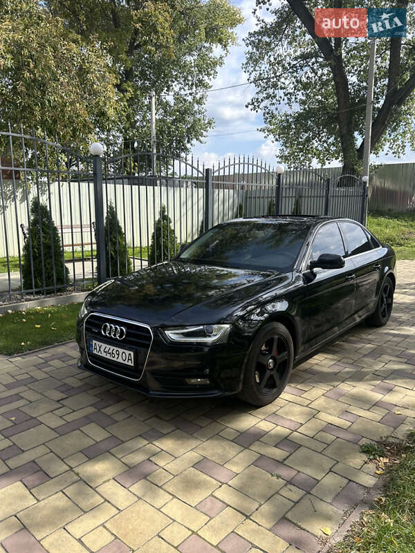 Седан Audi A4 2012 в Кременчуге фото Седан Audi A4 2012 в Кременчуге
