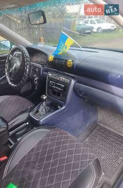 Универсал Audi A4 1998 в 