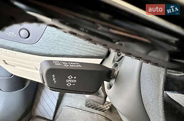 Седан Audi A4 2018 в 