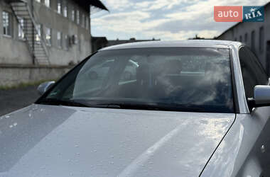 Седан Audi A4 2004 в 