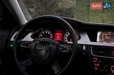 Седан Audi A4 2011 в 