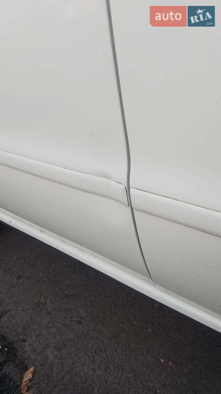 Седан Audi A4 1996 в Ровно