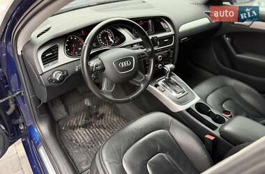 Седан Audi A4 2012 в 