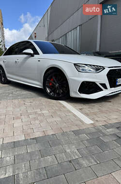 Audi A4 2019