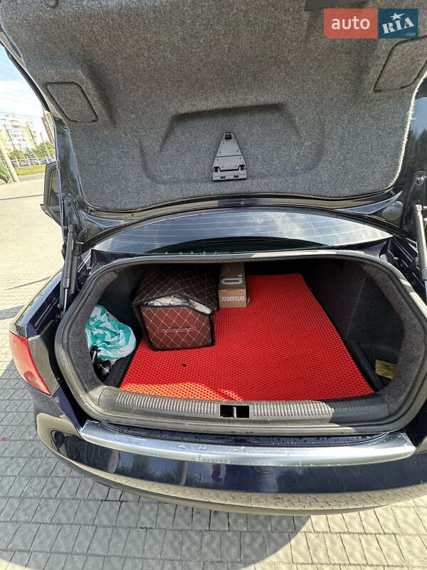 Седан Audi A4 2006 в Полтаве