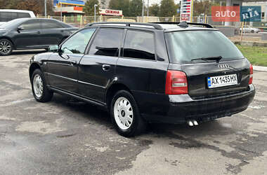 Универсал Audi A4 2000 в 