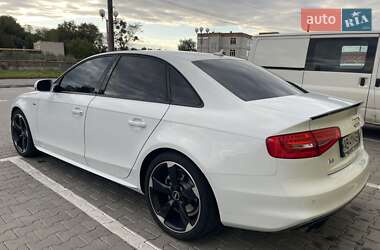 Седан Audi A4 2013 в 