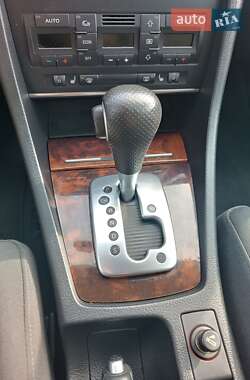 Универсал Audi A4 2005 в 