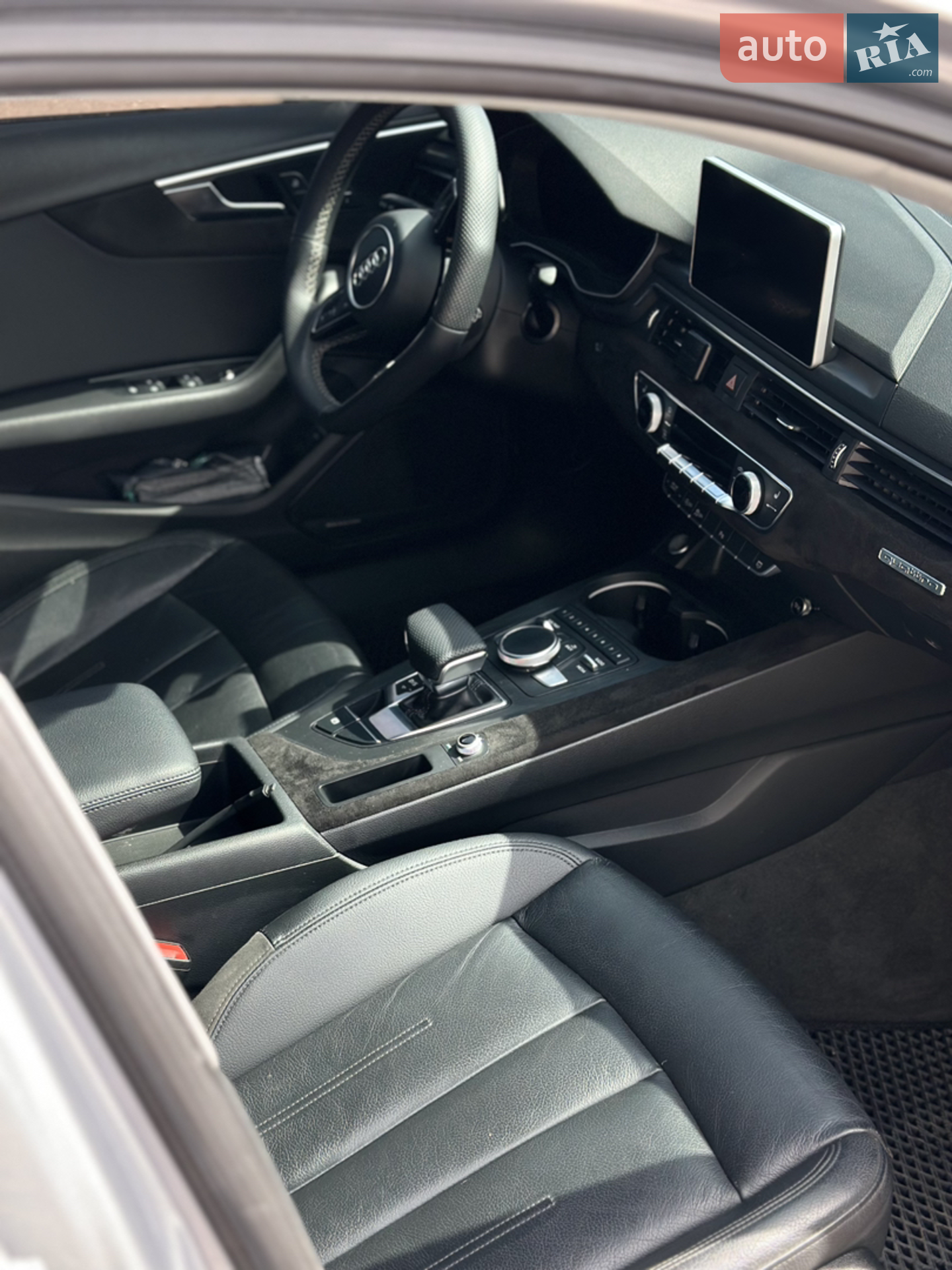 2017 Audi A4 - мініатюра 18