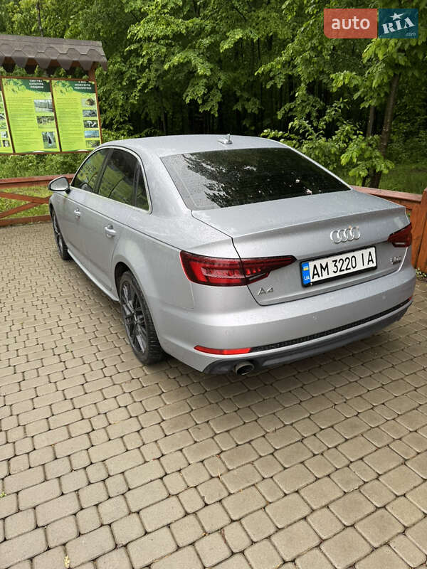 Седан Audi A4 2017 в Овруче