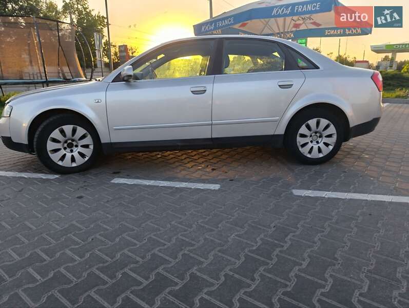 Седан Audi A4 2002 в Житомире