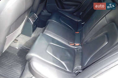 Седан Audi A4 2015 в 