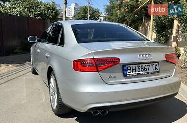 Седан Audi A4 2014 в Чорноморську