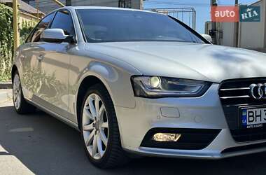 Седан Audi A4 2014 в 