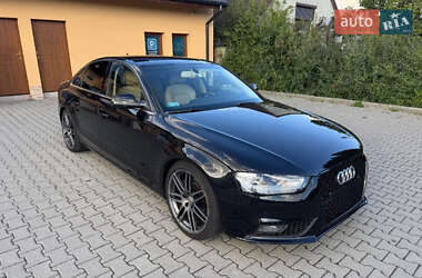 Audi A4 2014