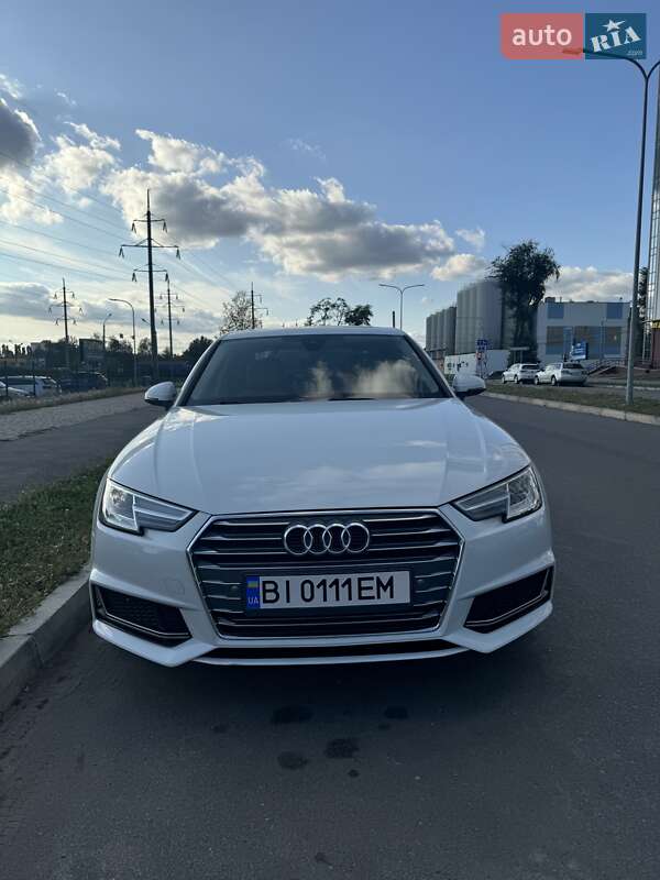 Седан Audi A4 2018 в Полтаве