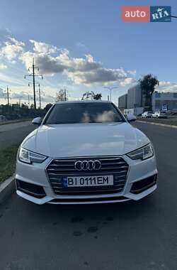 Седан Audi A4 2018 в 