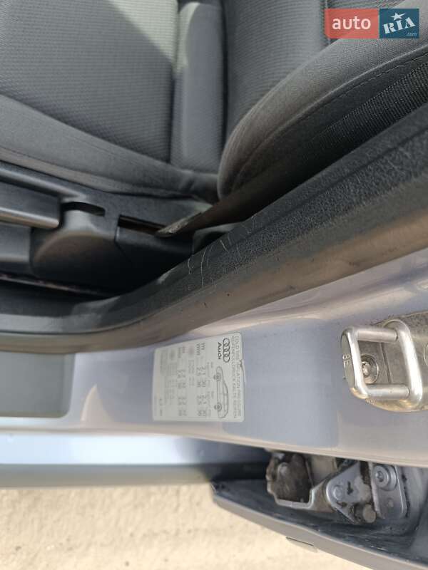Универсал Audi A4 2006 в Хмельницком