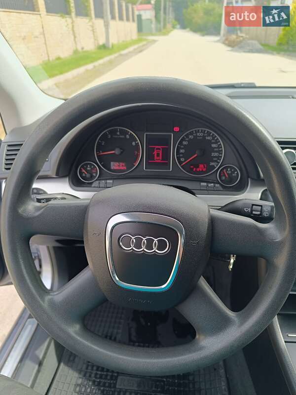 Универсал Audi A4 2006 в Хмельницком