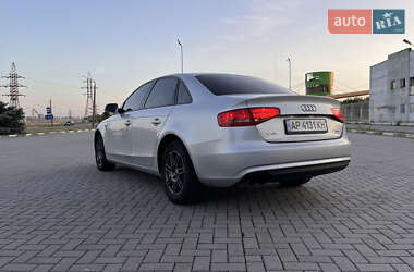 Седан Audi A4 2012 в 