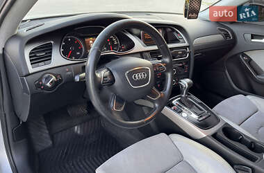 Седан Audi A4 2012 в 