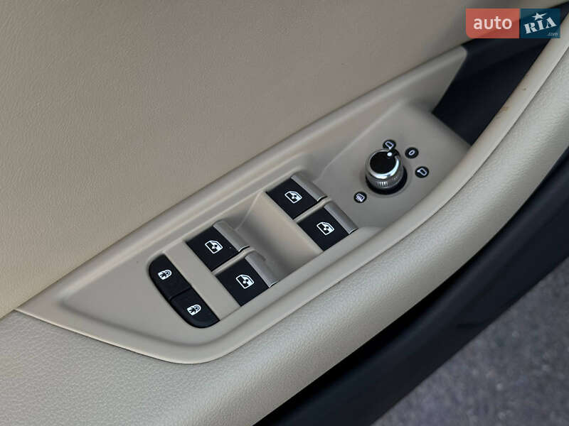 Седан Audi A4 2020 в Кривом Роге